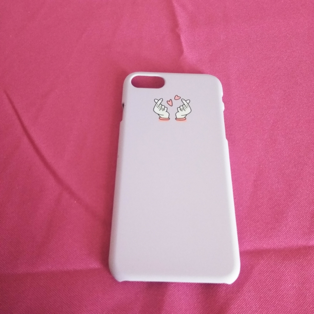 NWOT IPhone 7/8 Case